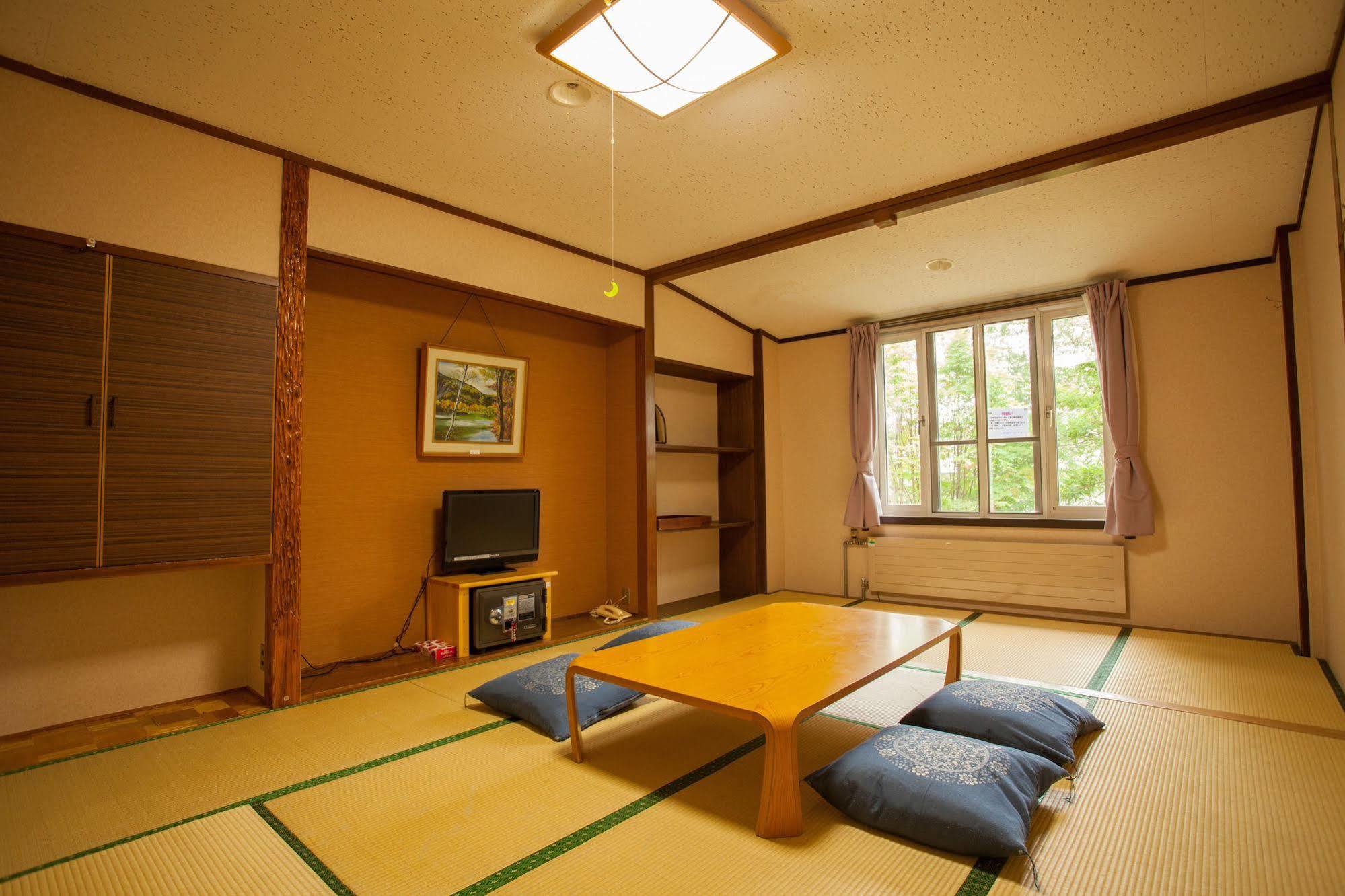 Hotel Mutsumi 시가 코겐 외부 사진